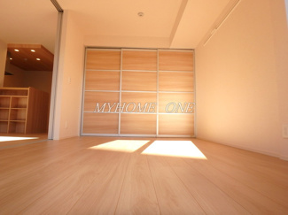 【寝室】 | メゾンヴィクトワール梶ヶ谷 | 洋室6.1帖