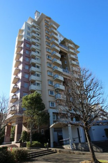 【外観】 | 北総線「印西牧の原」駅徒歩8分・14階建7階部分・高層タワー棟