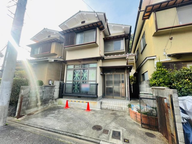 花園内畑町の外観