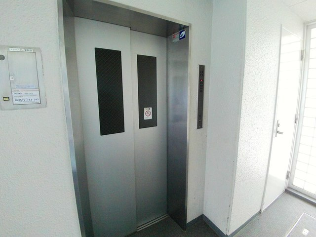 シャムロックコート西岡本のその他共用部分