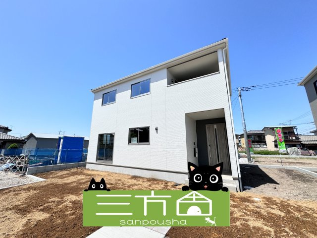 新築　前橋市稲荷新田町2期　5号棟の外観|現地写真　完成しました！ご内覧等、お気軽にお問合せください♪　
