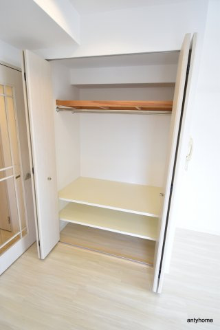 アーデン江坂2　仲介手数料無料の収納