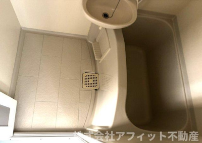 【浴室】 | エメローズ汐田