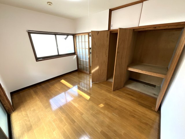 【居間・リビング】