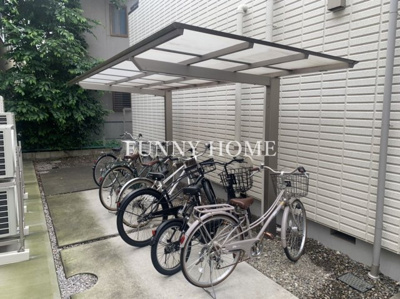 【駐車場】 | La Cereza | 駐輪スペースあり♪