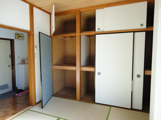 【収納】 | 吉田ビル | 収納は１間半あります。