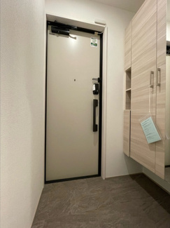【玄関】 | D-residence多治米S | きれいな玄関です