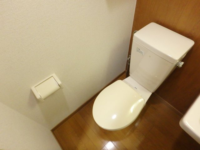 【トイレ】 | ＡＶＩＯＮ　７Ｍ８ | ゆったりとした空間のトイレです