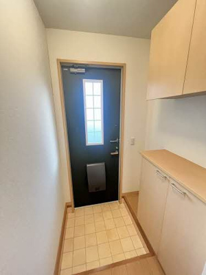 【玄関】 | モダンヴィレッジ