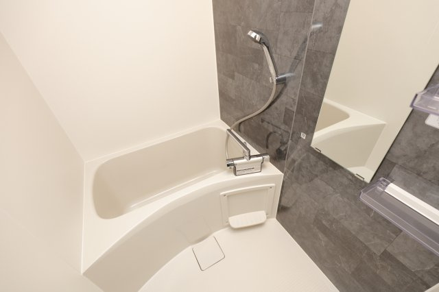 Epicer柴又の浴室