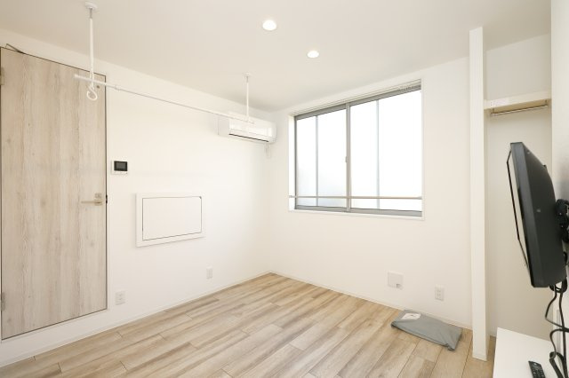 Epicer柴又の洋室