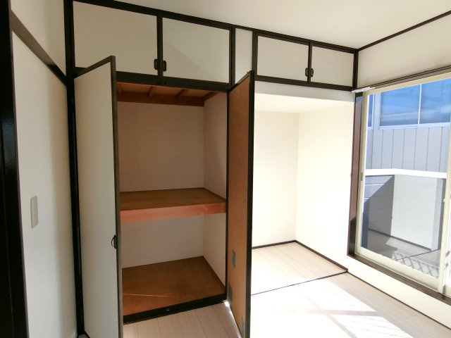 コーポメイプルC棟の収納