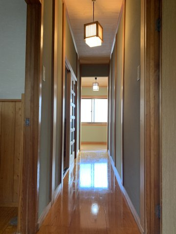 中古住宅　長森本町1丁目のその他|1階廊下