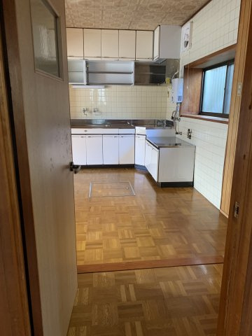 中古住宅　長森本町1丁目のキッチン