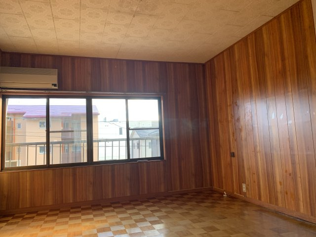 中古住宅　長森本町1丁目の洋室|2階