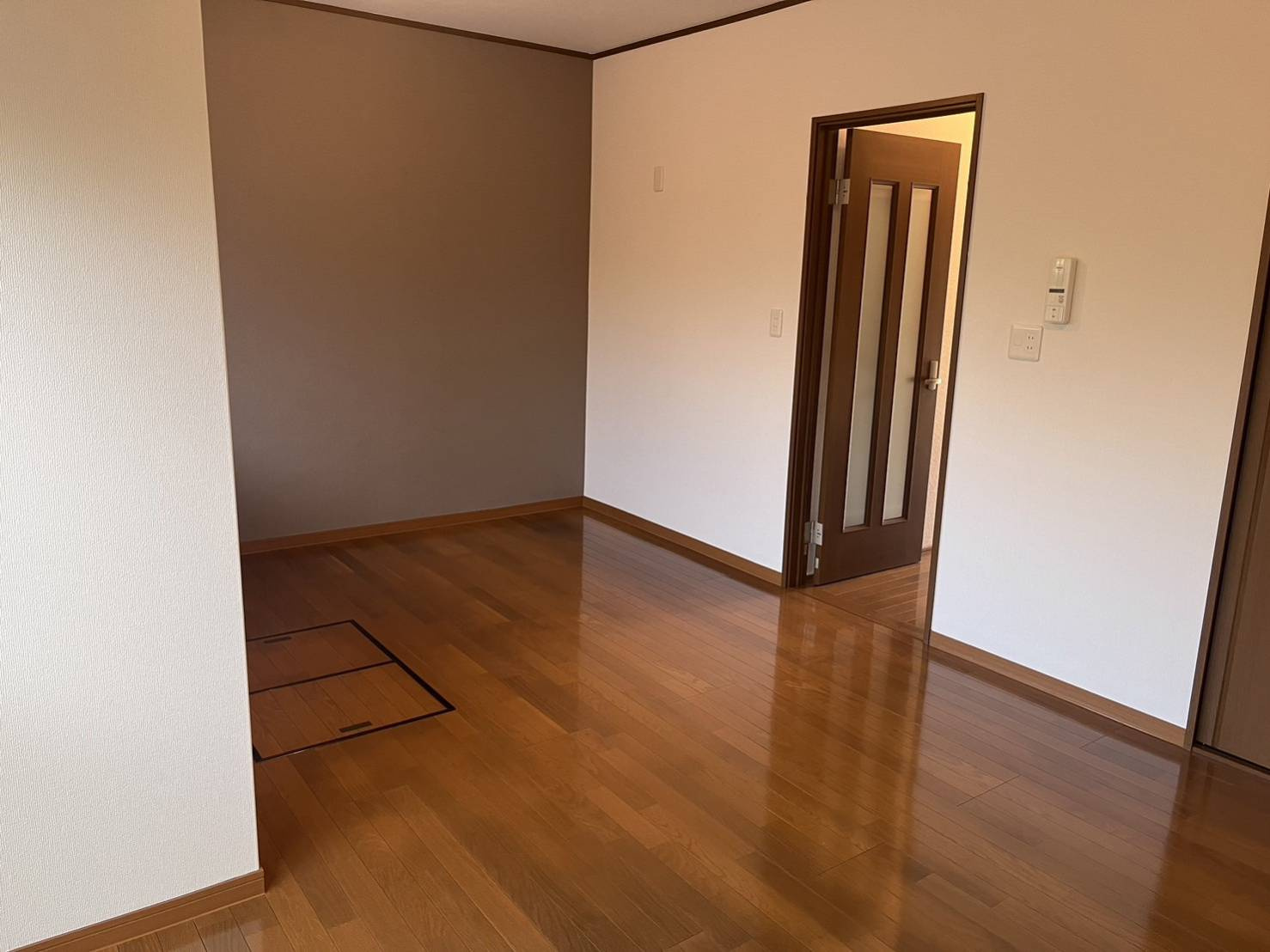 三井南町　一戸建ての居間・リビング|LDK　リフォーム工事のご相談は弊社まで
