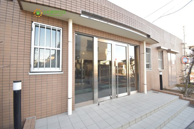 鴻巣市雷電１丁目　中古マンション　藤和シティコープ鴻巣のエントランス