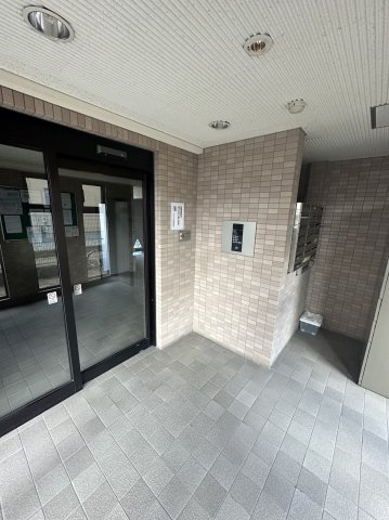 エミナンス小田原のエントランス