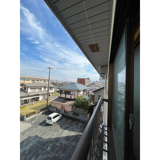 第一ハイマート執行【キャッシュバック対象物件】の展望|和室があると落ち着いた雰囲気になりますね