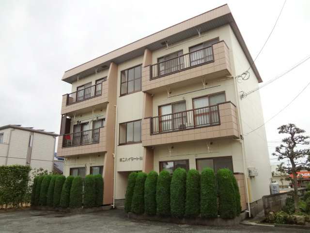 第一ハイマート執行【キャッシュバック対象物件】の外観|きれいな外観です