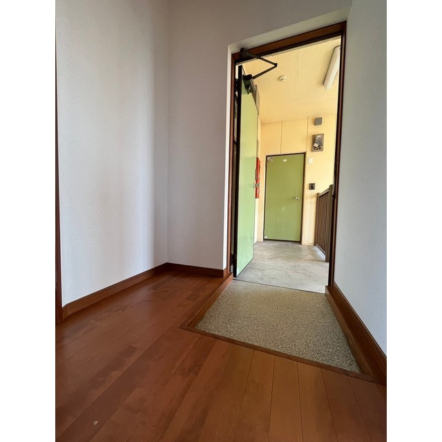 第一ハイマート執行【キャッシュバック対象物件】の玄関|毎日通る玄関はこちらです