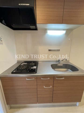 カサベージュ天神橋のキッチン|コンパクトなキッチンで掃除もラクラク