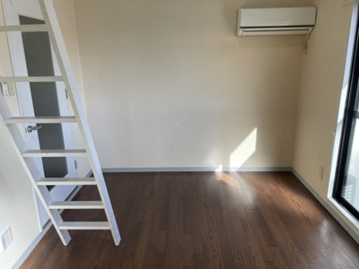 【居間・リビング】 | サンピアユタカ岸里東