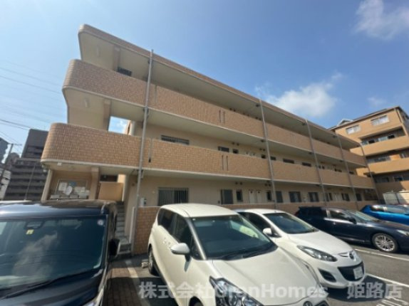 ユーミーくりやまの外観