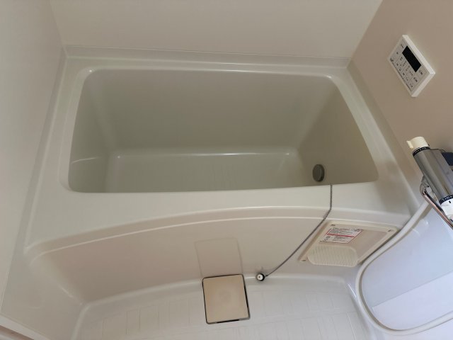 ユーミーくりやまの浴室