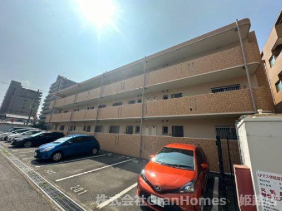 ユーミーくりやまの外観