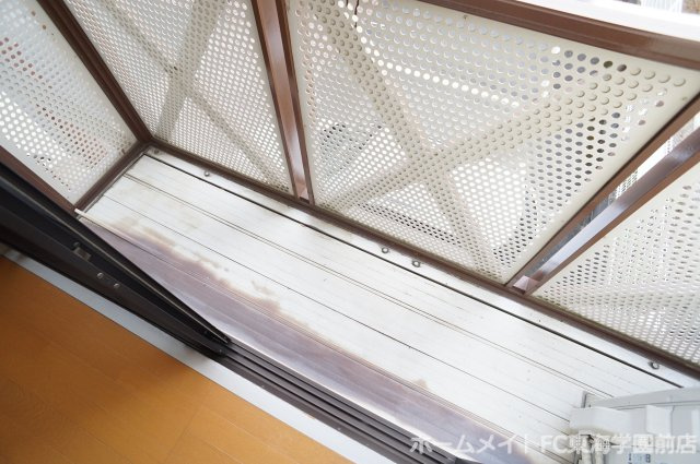 熊本市北区武蔵ケ丘９丁目のアパートのバルコニー