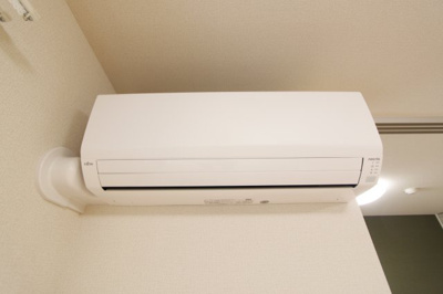 【設備】 | シャーメゾン片塩 | エアコンが付いています