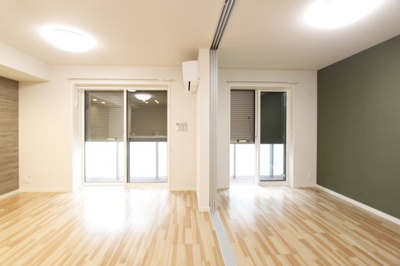 【その他】 | シャーメゾン片塩 | シャッターがあります