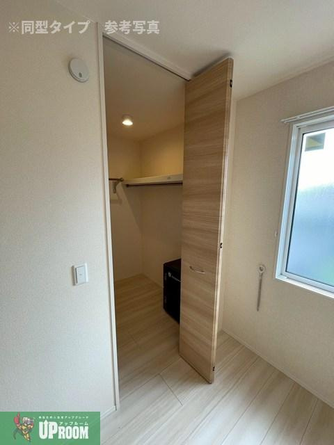 シャトルアキラⅢの玄関|シューズボックス