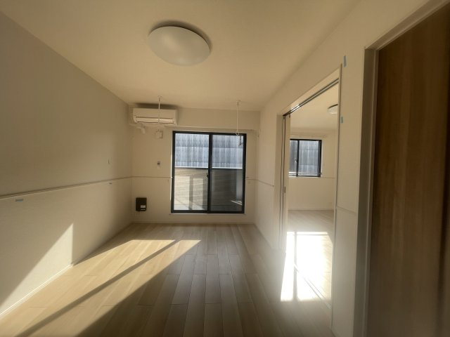 エスポワール小林Ⅱの居間・リビング