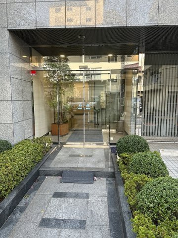 大森ＴＳビルのエントランス
