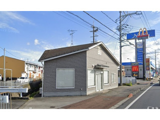 守山市播磨田町の店舗事務所の外観