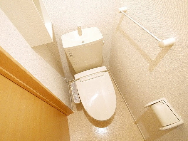 グラン　ジュテのトイレ|落ち着いたトイレです