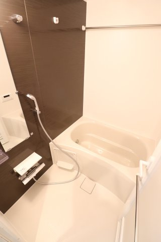 セレジェイラ　ミツの浴室