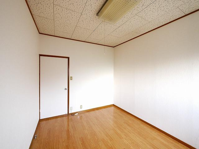 M’S天理田町の洋室|個人の部屋や寝室として使える洋室です