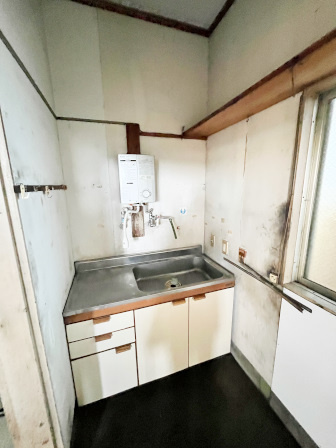 松島町貸工場の内装