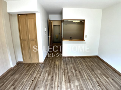 【居間・リビング】 | ヴィレッジゆたか | ゆったりとしたリビングです