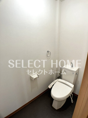 【トイレ】 | ヴィレッジゆたか | 落ち着いた色調のトイレです