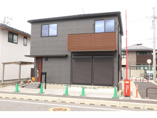 草津市野路町の店舗一部