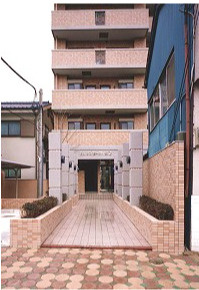 【エントランス】 | サンセーヌ中央町