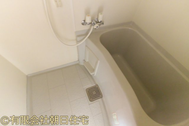 ナッツパレスの浴室