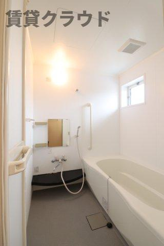 ボナールの浴室|コンパクトで使いやすいお風呂です