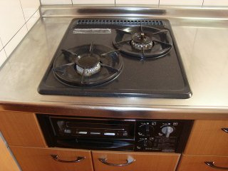 プロスパーガーデンのキッチン|2口ガスコンロ