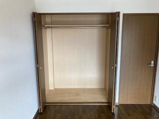 プリムローズの収納|南西洋室収納