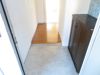 【玄関】 | モア・グランドリーMY　A | シューズボックスあり